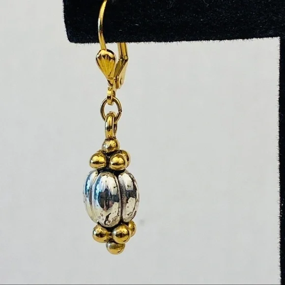 Earring dangle silver and gold cabochon and dragées. With lever back hooks - Picture 2 of 7